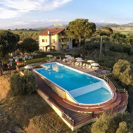 Tenuta La Lupa Castellina Marittima Exterior foto