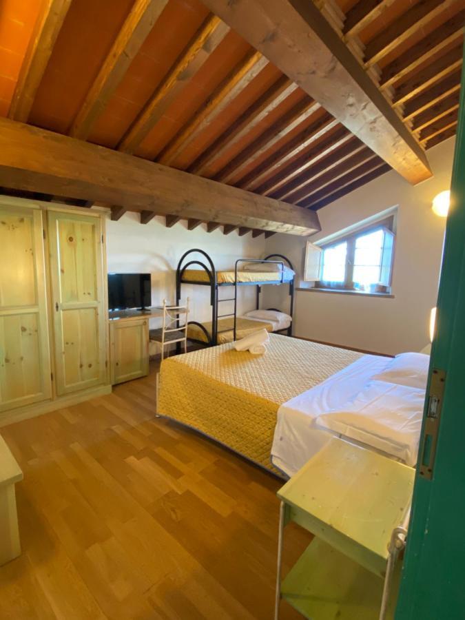 Tenuta La Lupa Castellina Marittima Exterior foto