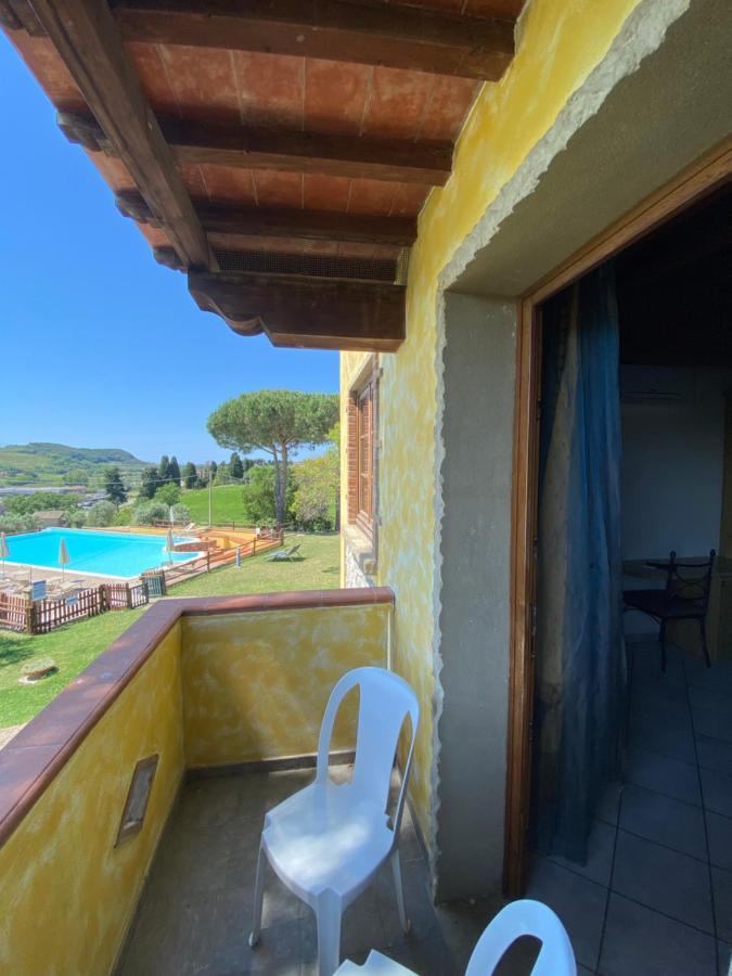 Tenuta La Lupa Castellina Marittima Exterior foto