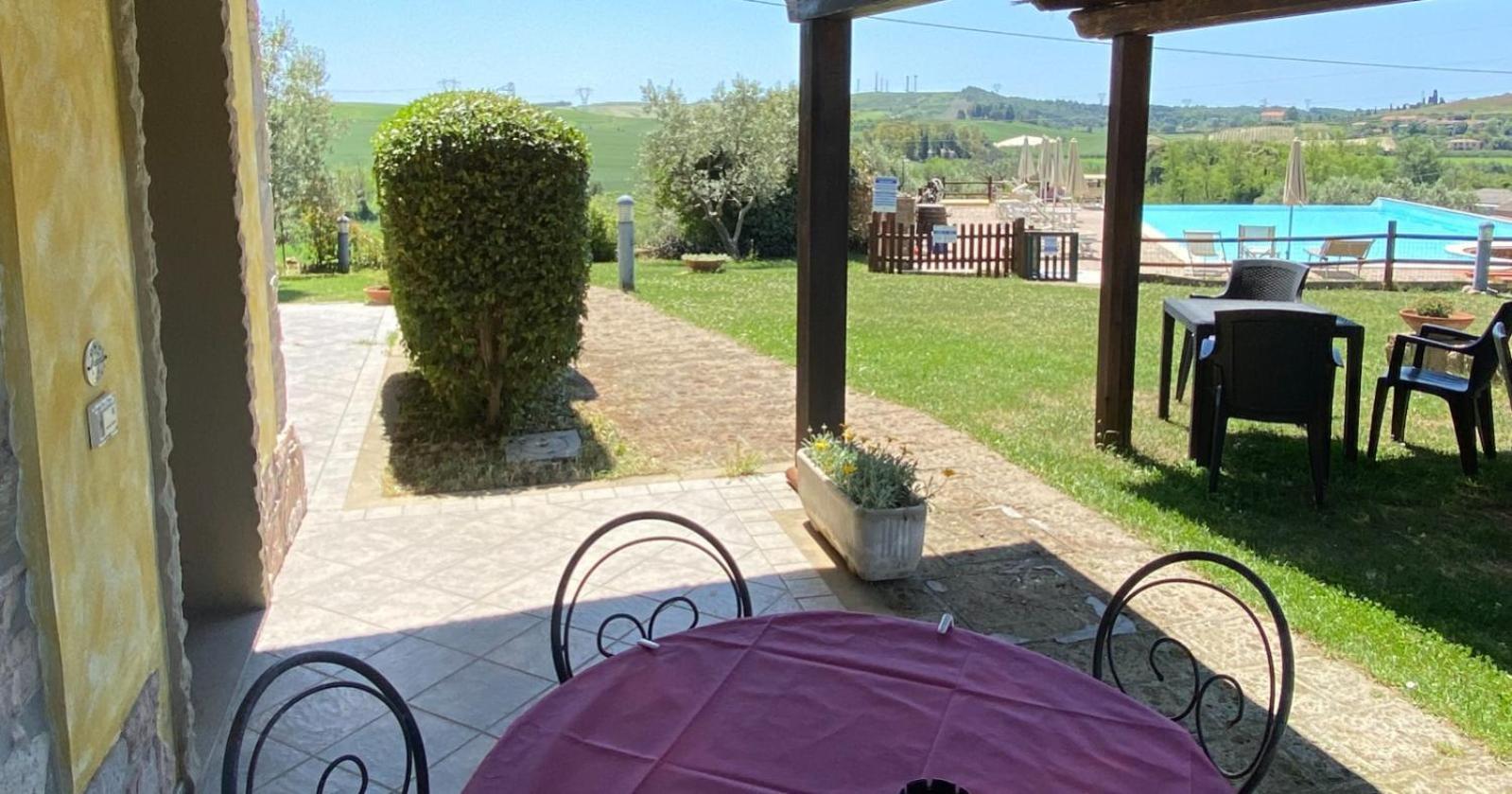 Tenuta La Lupa Castellina Marittima Exterior foto