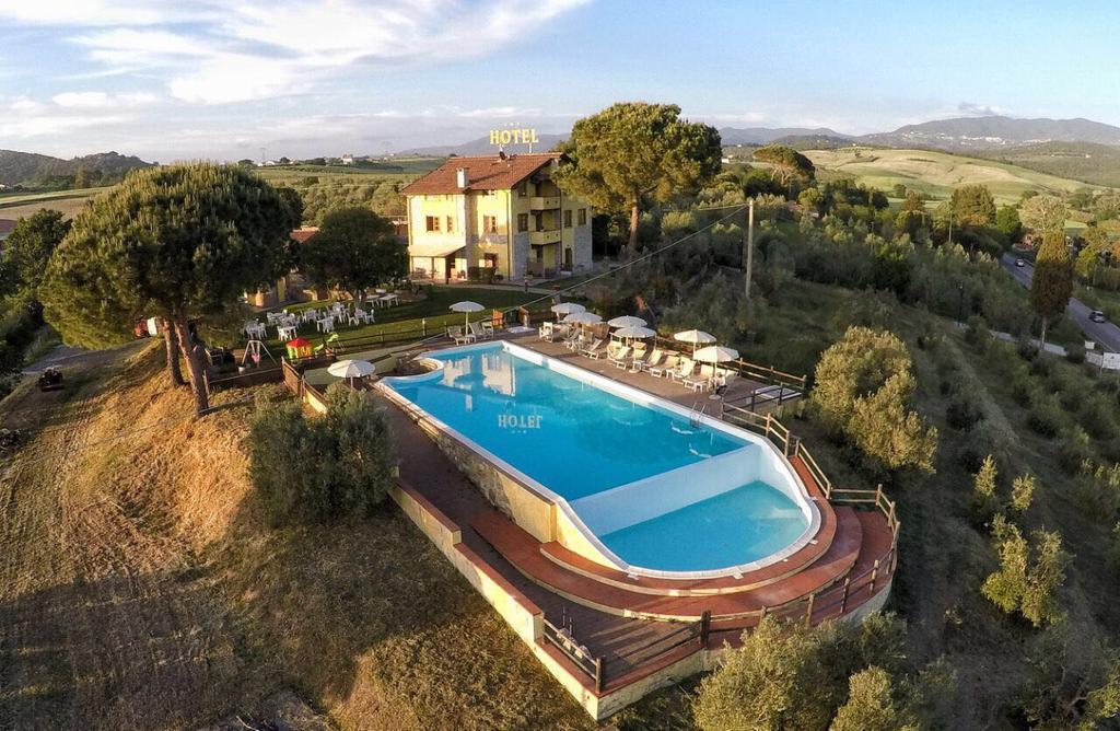 Tenuta La Lupa Castellina Marittima Exterior foto